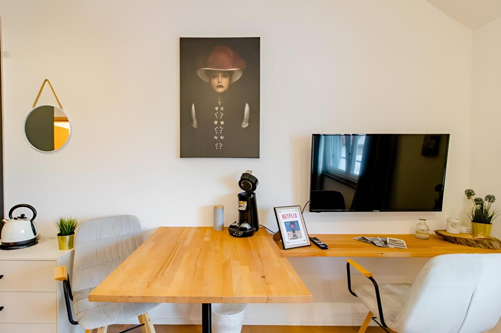 Komfortables Doppelzimmer In Kehl Goldscheuer - 1A Guesthouse Exterior photo